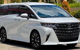 Toyota Alphard 2024 ra mắt Việt Nam: Giá từ 4,37 tỷ ngang đời cũ, thêm động cơ hybrid tiết kiệm xăng như Camry