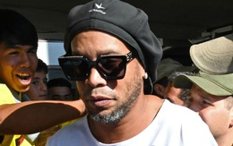 Tài khoản ngân hàng "trắng xoá", Ronaldinho bị doạ tịch thu nhà vì nợ nần chồng chất