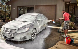Mẹo tránh trầy xước khi rửa xe