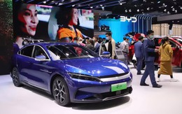 Chiến tới 65% số trạm sạc ô tô điện toàn cầu, vì sao Trung Quốc "còn xa" mới dẫn đầu danh sách sẵn sàng cho phát triển xe điện?