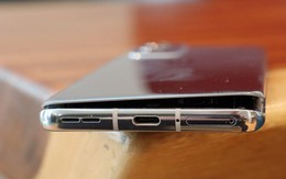 Phải làm gì khi điện thoại của bạn bỗng nhiên bị phồng pin?