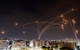 Hamas phóng loạt rocket vào Israel sau tối hậu thư của Tel Aviv