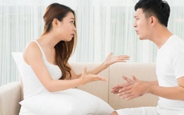 Hai vợ chồng liên tục cãi nhau sau khi đi xem bói