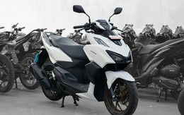 Honda Vario 160 nhận ưu đãi hàng triệu đồng tại đại lý, tặng kèm điện thoại Samsung