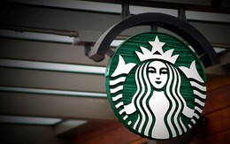 Bí mật sau đế chế Starbucks: Ngân hàng ‘đội lốt’ quán cà phê, khách hàng tự nguyện ‘gửi’ 1-2 tỷ USD với lãi suất 0%