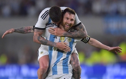 Đội hình Argentina vô địch World Cup: Messi 'dưỡng già', đồng đội thăng tiến