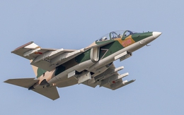 Ngắm "chim sắt" hiện đại hàng đầu thế giới của Không quân Việt Nam bay lượn trên bầu trời