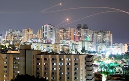Israel không kích Gaza trong đêm Giáng sinh khiến ít nhất 78 người chết