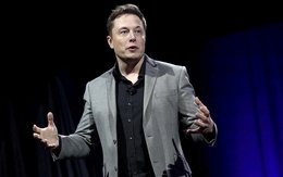 Tỉ phú Elon Musk phát ngôn gây sốc về UFO