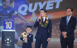 Quả bóng vàng nam Việt Nam 2022 Nguyễn Văn Quyết: Nhận danh hiệu nào đều tự hào