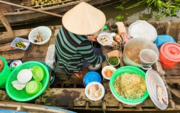 Khách Tây mê mẩn đồ ăn Việt Nam: "Ẩm thực ở đây ngon nhất châu Á"