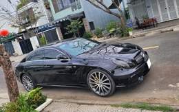 Mercedes CLS 500 bán lại 379 triệu đồng: Xe chơi nhiều đồ độ đắt tiền nhưng được gạ đổi Kia Forte