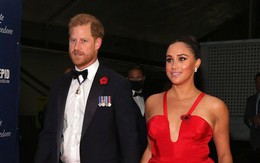 Bất chấp nỗ lực dấn thân vào Hollywood, vợ chồng Harry - Meghan vẫn tiếc hùi hụi vì bị sự kiện thảm đỏ danh giá nhất thế giới thẳng tay hắt hủi?