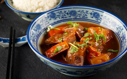 Món bò kho của Việt Nam lọt top 10 món hầm ngon nhất thế giới và đây là cách làm "chuẩn đét"
