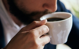 Thời điểm uống cà phê gây hại sức khỏe, tăng nguy cơ  'tàn phá' dạ dày