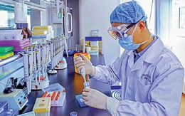 Số phận loại thuốc điều trị COVID-19 đầu tiên tại Trung Quốc: Đầu tư 200 triệu USD, thu về hơn 7 triệu USD