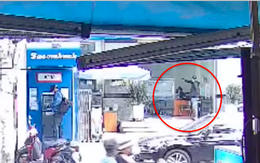 Nam thanh niên cầm vật giống súng xông vào ngân hàng ở TPHCM