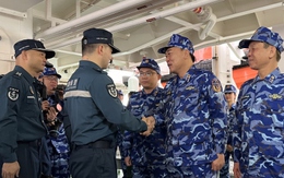 Cảnh sát biển Việt Nam và Trung Quốc hội đàm trên tàu tuần tra liên hợp
