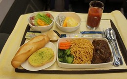 Công ty bán đồ ăn trên máy bay báo lãi cao nhất trong vòng 15 quý