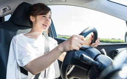Phụ nữ nên học bằng lái xe ô tô loại gì để phù hợp và 10 bí quyết để chị em chắc tay lái