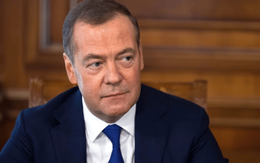 Ông Medvedev cảnh báo về chiến tranh thế giới mới