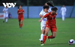 Bóng đá nữ Việt Nam ghi dấu ấn lớn ở giải châu Á, cầu thủ ăn mừng như Ronaldo