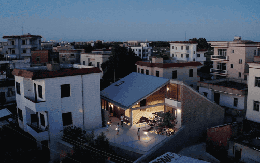 Cặp đôi chi 3,3 tỷ đồng, tốn 5 năm để xây nhà cho gia đình 10 người: Nhà mát mẻ tự nhiên, 36 độ không cần điều hòa