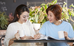 Run rẩy báo tin có bầu, mẹ chồng tương lai “thưởng nóng” luôn 3 lượng vàng