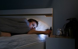 Thiếu ngủ tăng nguy cơ đau tim, đột quỵ: Chuyên gia Harvard chỉ ra dấu hiệu