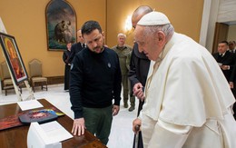 Bất ngờ có mặt tại Vatican, Tổng thống Ukraine từ chối đề nghị làm trung gian của Giáo hoàng