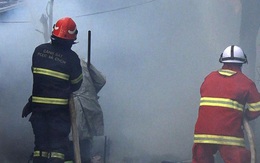 7 căn nhà bị thiêu rụi trong một vụ cháy tại Hà Nội