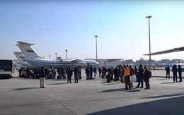 Video Lực lượng hàng không vũ trụ Nga đưa 200 người rời Sudan