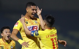 Lội ngược dòng trước Viettel, Thanh Hóa củng cố ngôi đầu V-League 2023