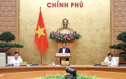 Thủ tướng yêu cầu Bộ Tài chính khẩn trương trình phương án giảm 2% VAT