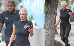Vợ Kanye West chỉ mặc quần tất, đi chân đất xuống phố