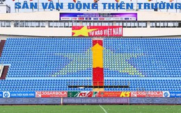 Sân Thiên Trường được lau dọn từng ngóc ngách, sẵn sàng cho trận đấu giữa ĐT Việt Nam và ĐT Syria