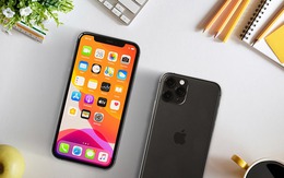 Giai đoạn ảm đạm nhất năm, điện thoại iPhone ào ào giảm giá, chiếc smartphone bị "khai tử" vẫn vô cùng "ăn khách"
