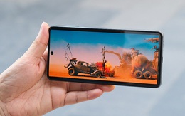 Mẫu smartphone có pin "khủng" lên tới 7000mAh, hiệu năng ngang ngửa flagship một thời: Giá chỉ bằng nửa Galaxy S23