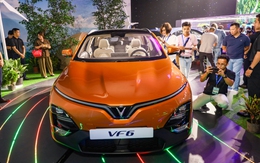 VinFast VF 6 ra mắt Việt Nam: Tầm vận hành gần 400km, là bom tấn phân khúc SUV hạng B sắp mở bán