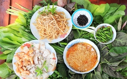 Độc đáo đặc sản gỏi lá Kon Tum, chỉ cần thử một cuốn là không muốn dừng