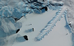 Dấu vết khổng lồ bị nghi ngờ là của vụ tai nạn tàu vũ trụ ở Nam Cực thực chất là gì?