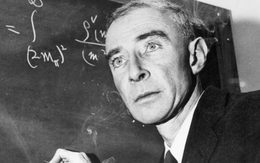 Oppenheimer - ''Cha đẻ'' bom hạt nhân và những phát ngôn gây tranh cãi trong lịch sử