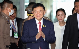 Cựu Thủ tướng Thaksin trở về Thái Lan