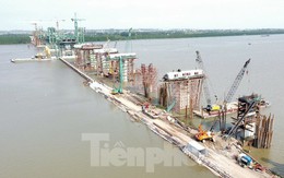 Gấp rút thi công cầu gần 2.000 tỷ đồng nối Hải Phòng với Quảng Ninh