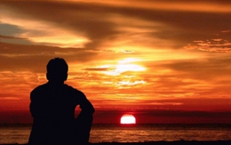 Vừa mới xây nhà trọ, tôi đau đầu vì mẹ vợ dẫn họ hàng đến xin ở