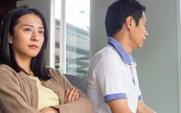 Chồng nghi ngờ tôi đem hết vàng cưới cho bố mẹ xây nhà mới