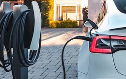 Đây là mẹo cho ai thích sạc ô tô điện nhanh mà không muốn chai pin quá nhiều