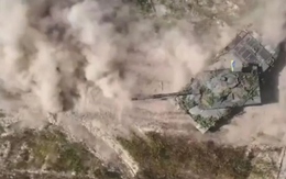 Ukraine tổn thất xe tăng hạng nặng Challenger 2 đầu tiên