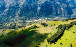 Phát hiện một thảo nguyên được du khách nhận xét "Thụy Sĩ thu nhỏ" ngay miền Bắc, cách Hà Nội gần 400km