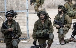 Quân đội Israel đẩy mạnh tấn công trên cả hai mặt trận Gaza và Nam Lebanon